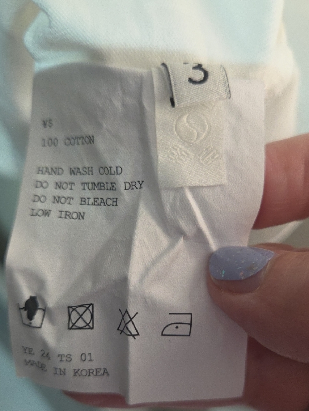 Yeezy White Graphic Tee with Bold Black Cross 'VULTURES' Patch Brand New L/xl - Picture 4 of 5